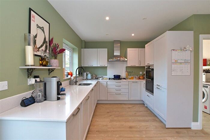 4 Bedroom Detached House For Sale In Archer Close, Coopersale, Essex, CM16