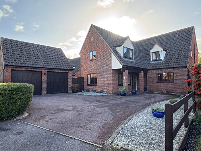 4 Bedroom Detached House For Sale In Kings Gate, Newtown, Tewkesbury, GL20