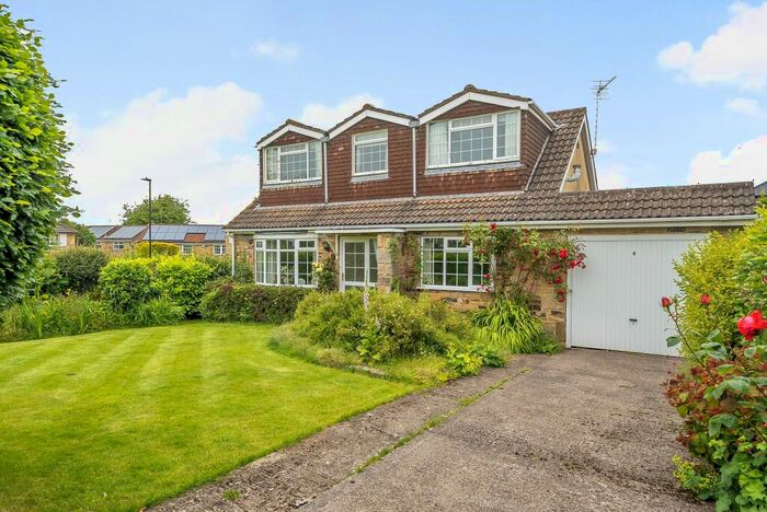 3 Bedroom Detached House For Sale In Castle Ings, Spofforth, HG3