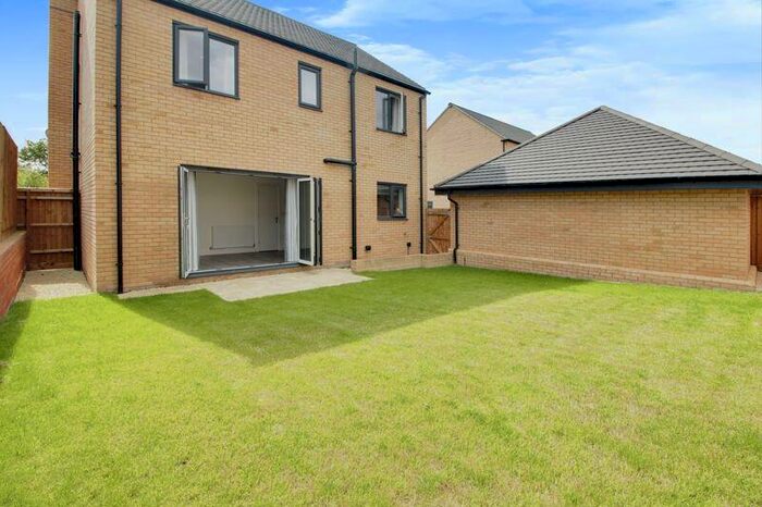 4 Bedroom Detached House To Rent In Housden Close, Wintringham, St. Neots, PE19