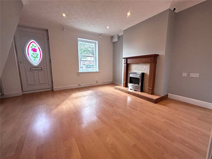 2 Bedroom End Of Terrace House To Rent In High Street, Eye, Peterborough, Cambridgeshire, PE6