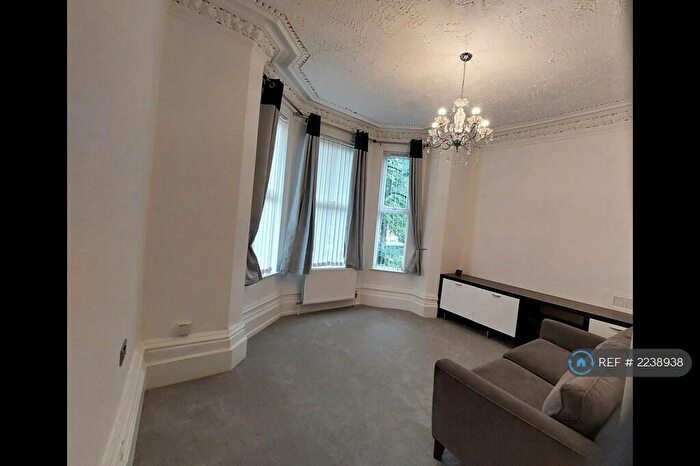 1 Bedroom Flat To Rent In Stanley Road, Whalley Range, Manchester, M16