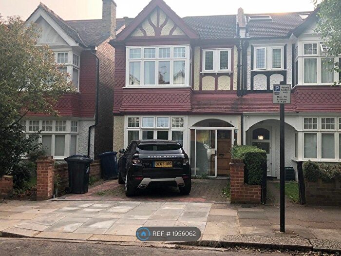 4 Bedroom Semi-Detached House To Rent In Wimborne Gardens, London, W13