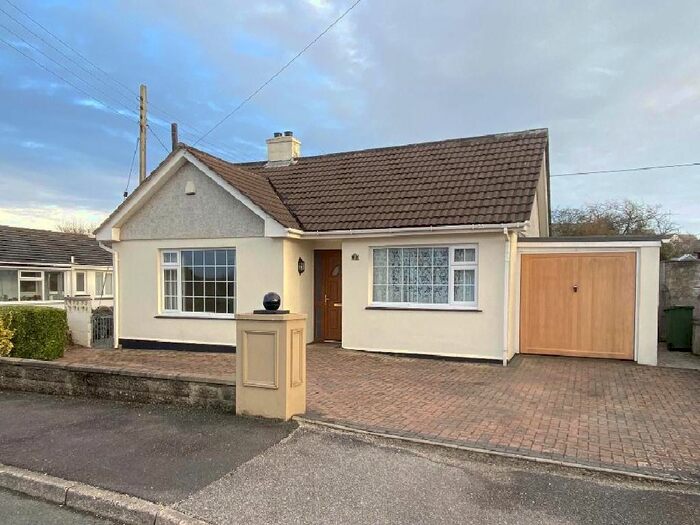 3 Bedroom Bungalow To Rent In Dracaena Crescent, Hayle, TR27