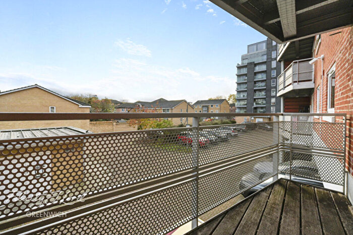 2 Bedroom Apartment For Sale In Bruford Court, London, SE8