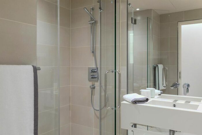 Studio To Rent In Finchley Road, Finchley, London, NW3