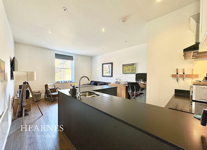 1 Bedroom Flat For Sale In Highfield Hall, Christchurch Road, Bournemouth, BH1