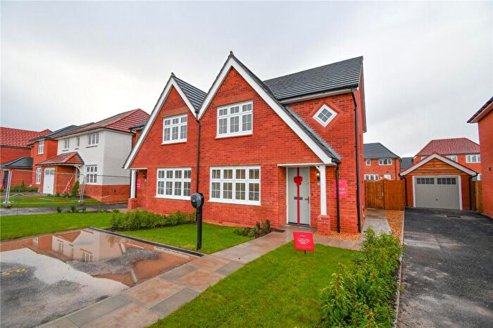 3 Bedroom Semi-Detached House To Rent In Joiner Grove, Ledsham Garden Village, Little Sutton, CH66