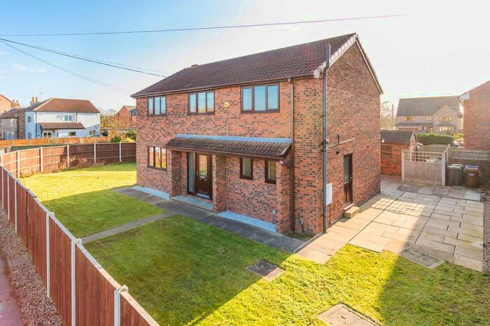 4 Bedroom Detached House For Sale In Main Road, Drax, Selby, YO8
