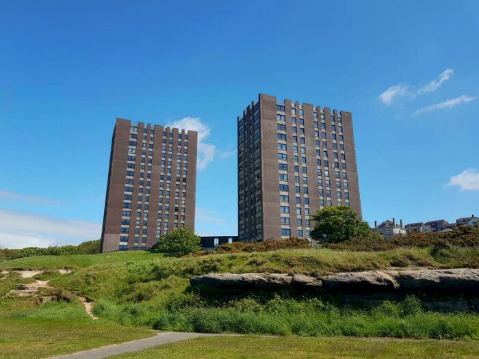 2 Bedroom Flat To Rent In The Cliff, Wallasey, CH45