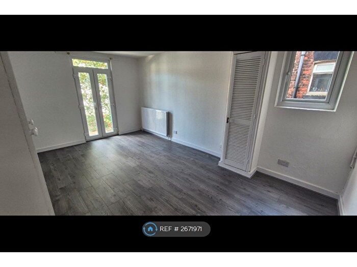 Studio To Rent In Brook Road, Walton, Liverpool, L9