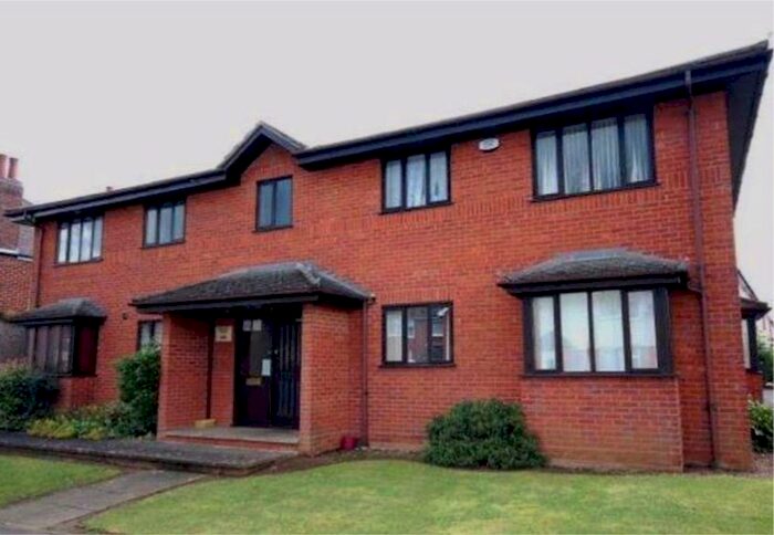 1 Bedroom Flat To Rent In Nunnery Avenue, Rothwell, Kettering, NN14