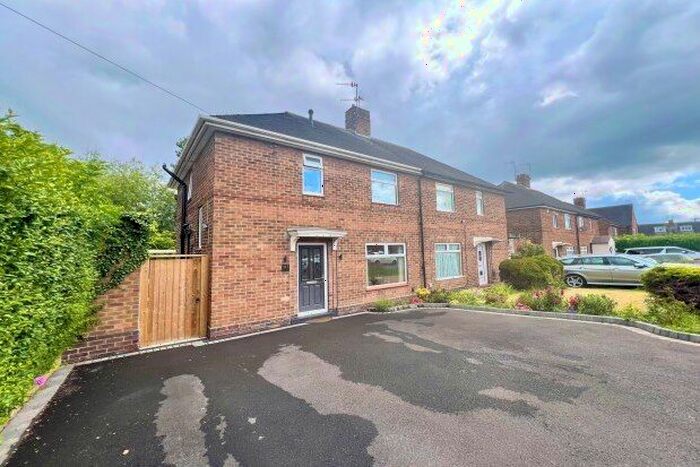 3 Bedroom Semi-Detached House To Rent In Fernwood Crescent, Nottingham, NG8