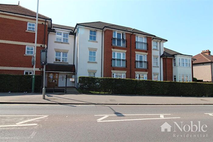 1 Bedroom Flat For Sale In Hornchurch Road, Hornchurch, RM12