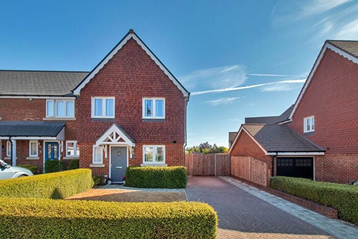 3 Bedroom End Terrace House For Sale In Bramling Gardens, Sissinghurst, Kent, TN17