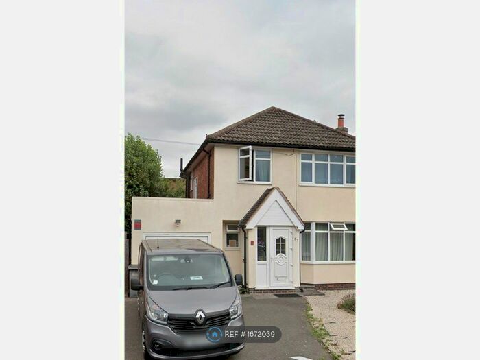 3 Bedroom Detached House To Rent In Falstaff Road, Shirley, B90