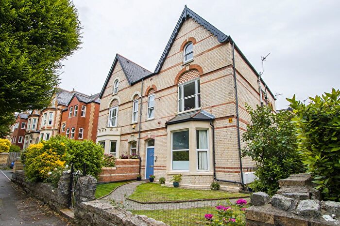 1 Bedroom Flat To Rent In Albert Crescent, Penarth, CF64