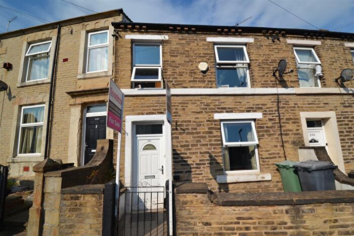 3 Bedroom Terraced House For Sale In Halifax Road, Hightown, Liversedge, WF15