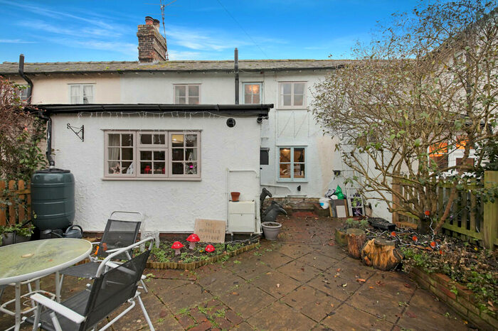 2 Bedroom Cottage To Rent In High Street, Hinxton, CB10