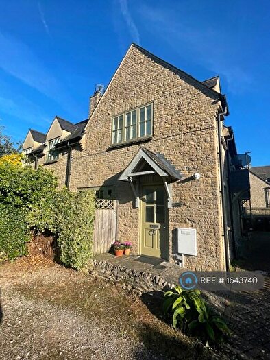 1 Bedroom Flat To Rent In Compton Way, Witney, Oxfordshire, OX28