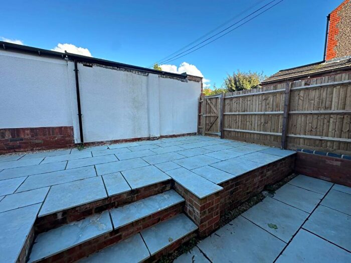 2 Bedroom Semi-Detached House For Sale In Brookland Road, Northampton, NN1