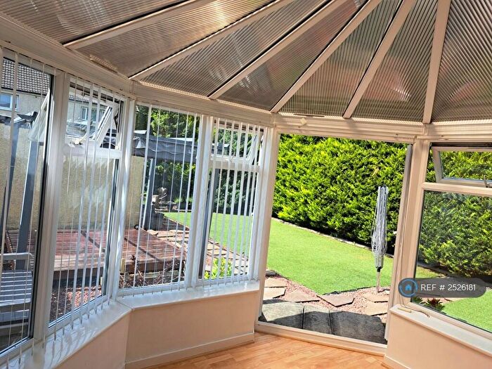 3 Bedroom End Of Terrace House To Rent In Kintyre Avenue, Linwood, Paisley, PA3