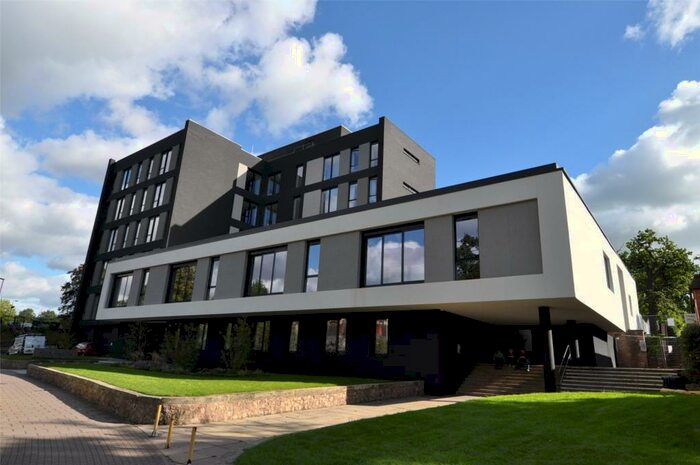 2 Bedroom Apartment To Rent In Bournville Lane, Bournville, Birmingham, West Midlands, B30