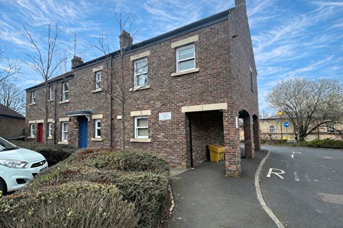 2 Bedroom Apartment For Sale In The Sidings, Durham City, DH1
