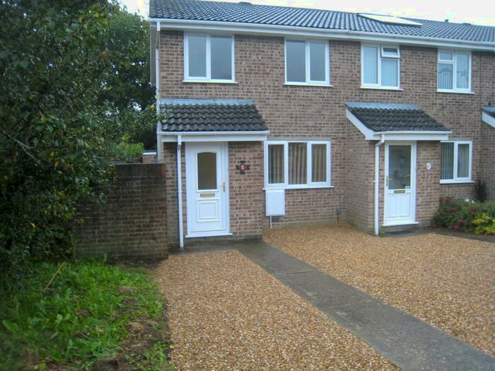 2 Bedroom House To Rent In Kings Copse Road, Hedge End, Southampton, SO30