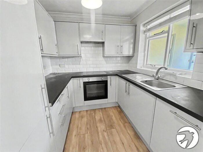 3 Bedroom Terraced House For Sale In Harman Drive, Sidcup, Kent, DA15