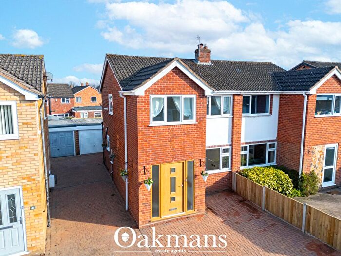 3 Bedroom Semi-Detached House For Sale In Carol Avenue, Bromsgrove, B61