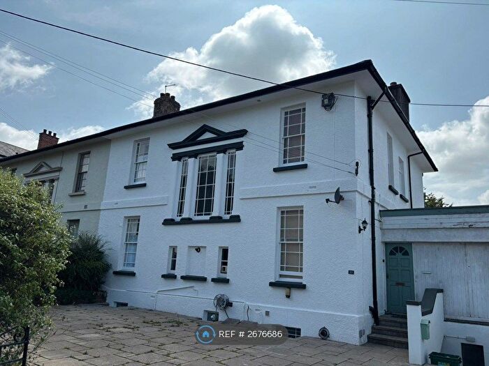 2 Bedroom Flat To Rent In Station Road, Okehampton, EX20