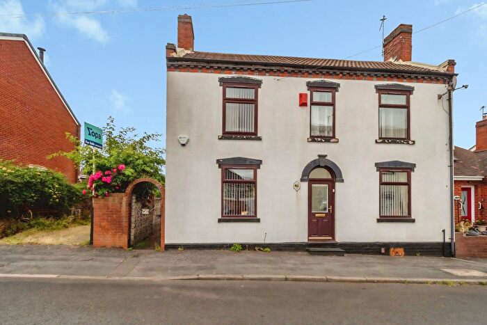 3 Bedroom Detached House For Sale In Ward Street, Coseley, Bilston, WV14