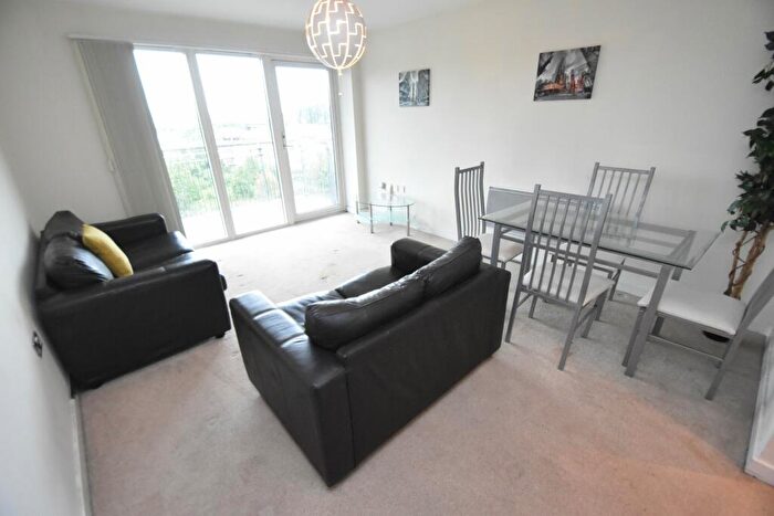 2 Bedroom Flat To Rent In Roma Victoria Wharf, Watkiss Way, Cardiff Bay, CF11
