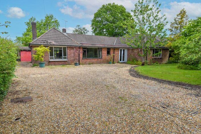 5 Bedroom Detached Bungalow For Sale In Uplands Road, Denmead, PO7