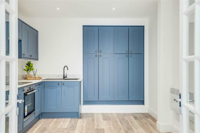 1 Bedroom Flat To Rent In Millicent Road, West Bridgford, Nottinghamshire, NG2