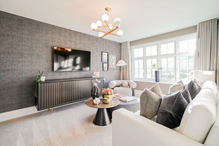 4 Bedroom Detached House For Sale In The Marlow, Broadstone Manor, Huddersfield Road, Diggle, OL3