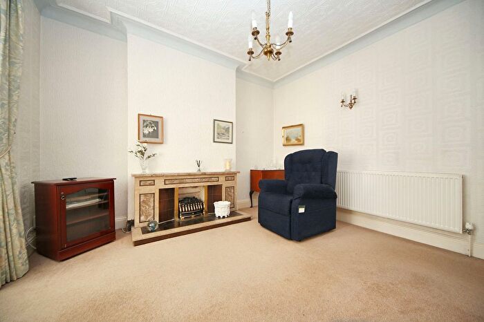 3 Bedroom End Of Terrace House For Sale In Ormskirk Road, Wigan, WN5