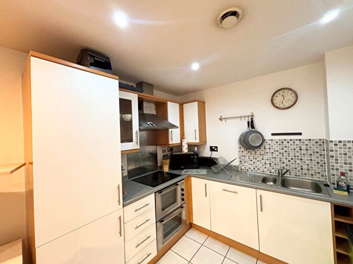 1 Bedroom Apartment To Rent In Napoleon House, Livery Street, CV32