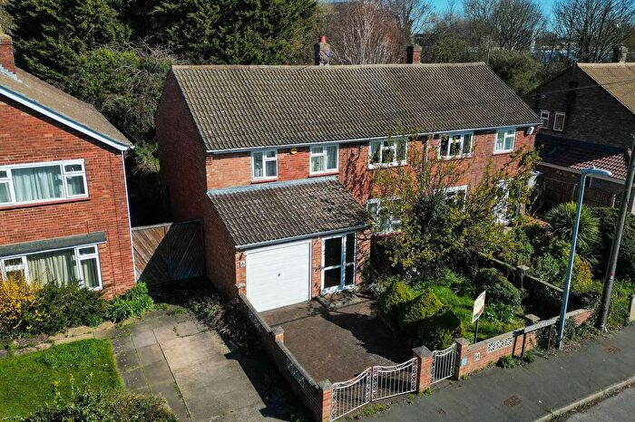 5 Bedroom Semi Detached House For Sale In Long Reach Road, Cambridge, CB4