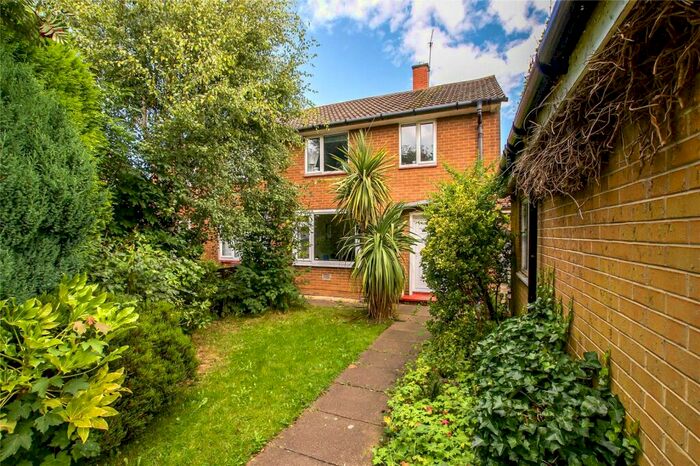 3 Bedroom Semi-Detached House To Rent In Dene Gardens, Whitley Bay, Tyne And Wear, NE25