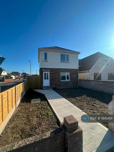 2 Bedroom Detached House To Rent In Rossmore Road, Poole, BH12