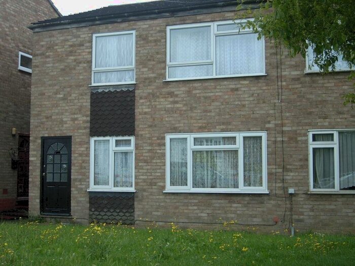 2 Bedroom Maisonette To Rent In Luther Close, Edgware, HA8
