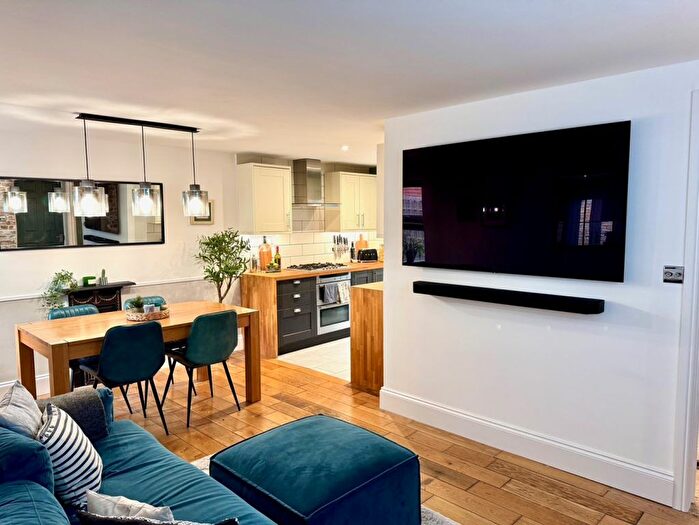 2 Bedroom Flat To Rent In Ashley Road, Boscombe, BH1