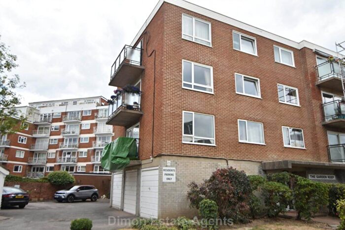 2 Bedroom Flat For Sale In The Garden Keep, Stoke Gardens, Gosport, PO12