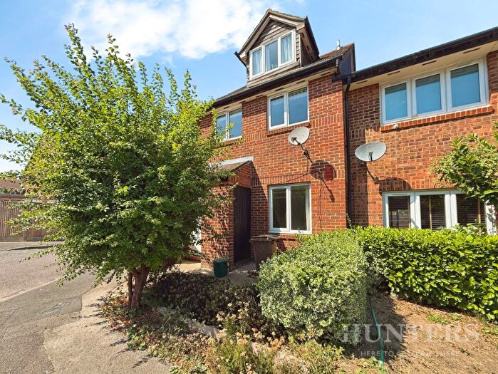 1 Bedroom Maisonette To Rent In Devonshire Road, Carshalton, SM5
