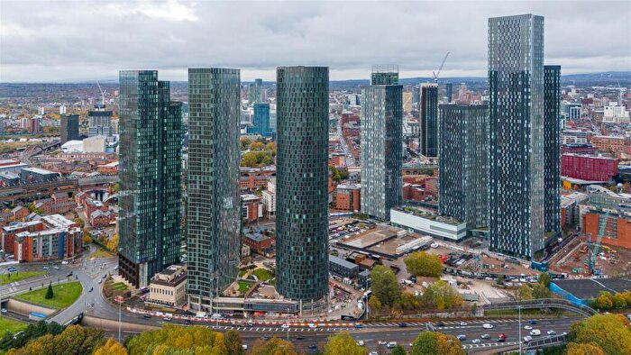 1 Bedroom Apartment To Rent In Thr, M15