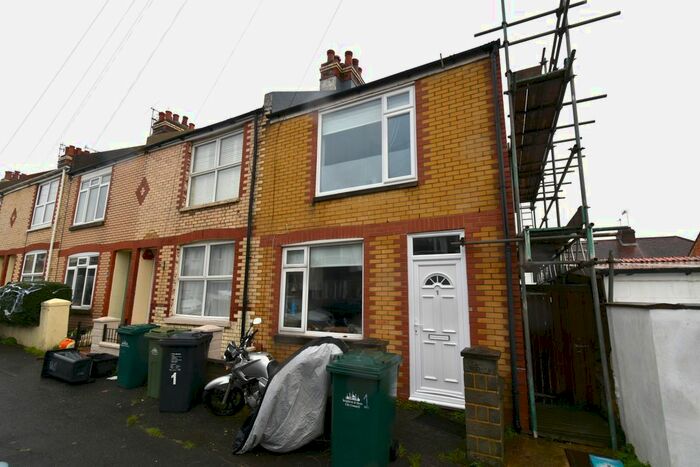 2 Bedroom End Of Terrace House To Rent In Bolsover Road, Hove, BN3