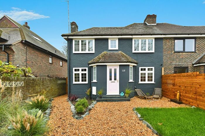 4 Bedroom Semi-Detached House For Sale In Cowley Drive, Brighton, BN2