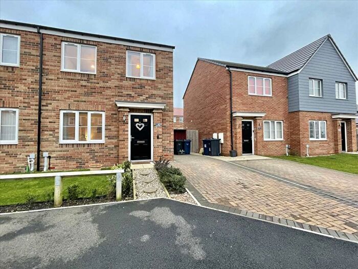 3 Bedroom Semi Detached House For Sale In Lake Shore Road, South Shields, NE34